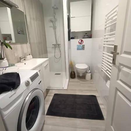 Boheme Bart Apartment
